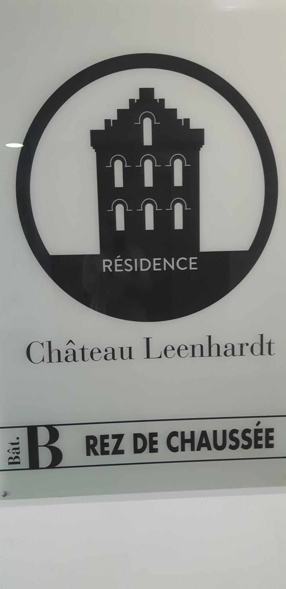 Les Plages Du Grand Vallen - Residence Chateau Leenhardt Льо Гро-дю-Роа Екстериор снимка